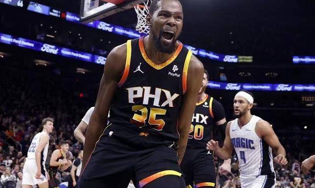 爱游戏体育手机版下载 杜兰特连续五场比赛得分超过领先优势明显，阿森纳不断突破！