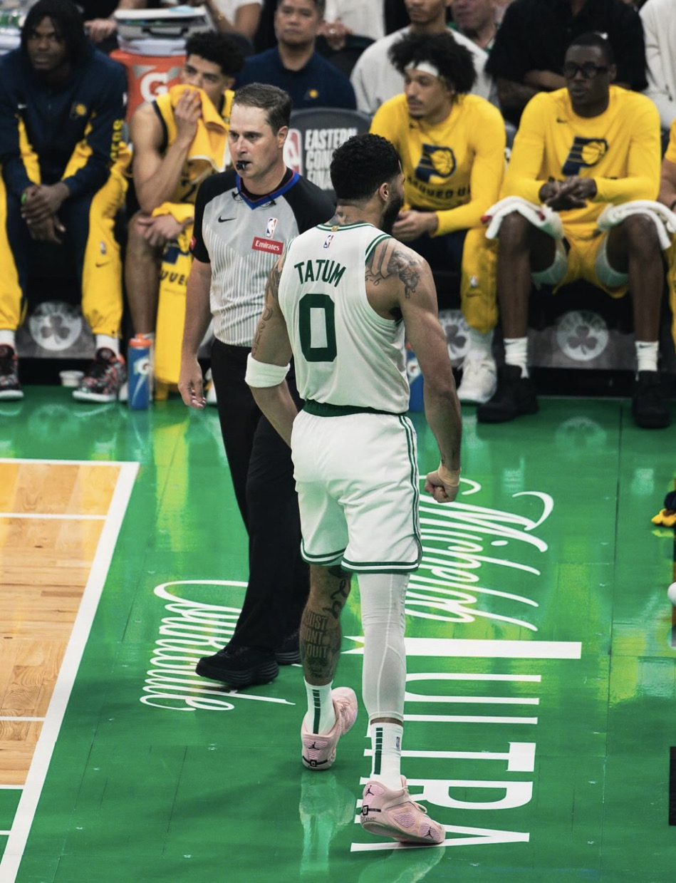 爱游戏体育比分直播下载塔图姆关键节点出色防守，TES带队取胜！的简单介绍